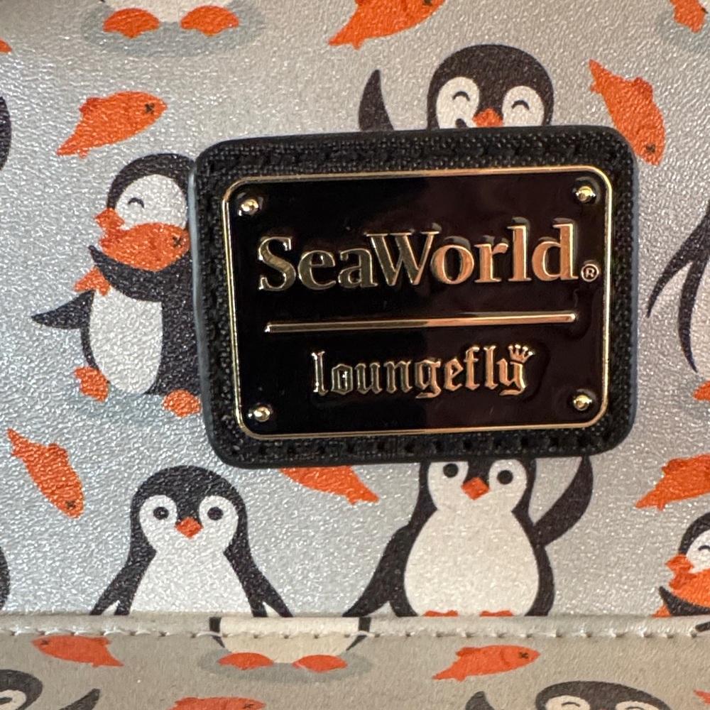 SeaWorld exclusive penguin AOP Hard Tag Loungefly NWT - Picture 2 of 4